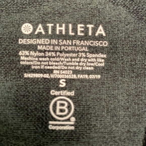 ATHLETA Athletic Racerback Tank Top Small Camouflage Pattern Like New - Picture 4 of 12